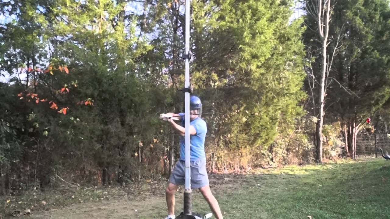 Ronin Katana`s new  Euro two handed sword stress test on a steel pole