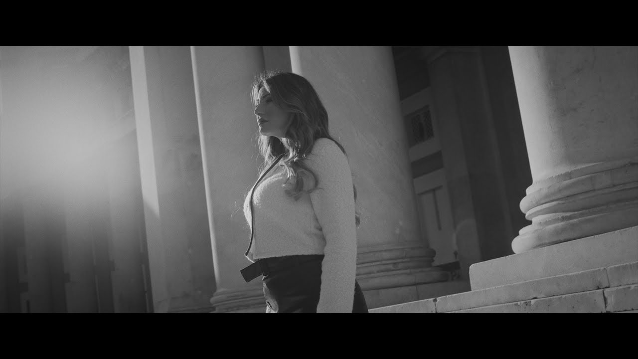 Emiliana Cantone & Mr Hyde - Puorteme Luntano (Cover)