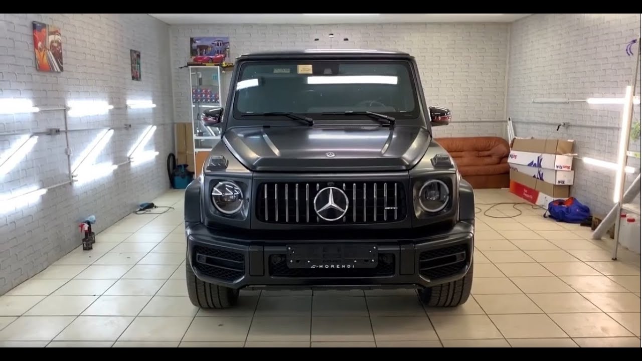 Оклейка матовой полиуретановой пленкой нового гелика Mercedes G63 AMG!