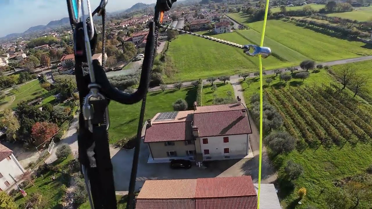 Gleitschirmfliegen in Bassano, Startplatz Antenna Castalunga 02.11.2024