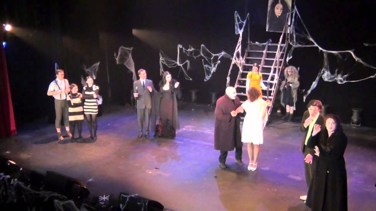 Panique chez les Addams by ECM de Paris                 