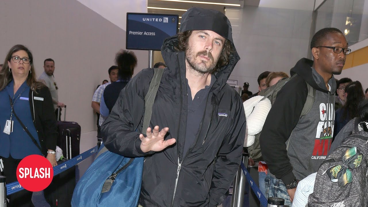 Casey Affleck&rsquo;s $400K Salary Revealed in Divorce Papers | Daily Celebrity News | Splash TV