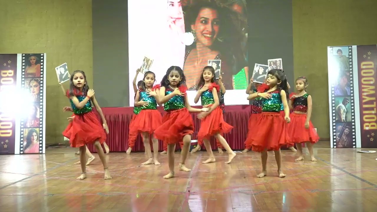 STD 2nd || Bollywood Dance || Supreme Public  School
