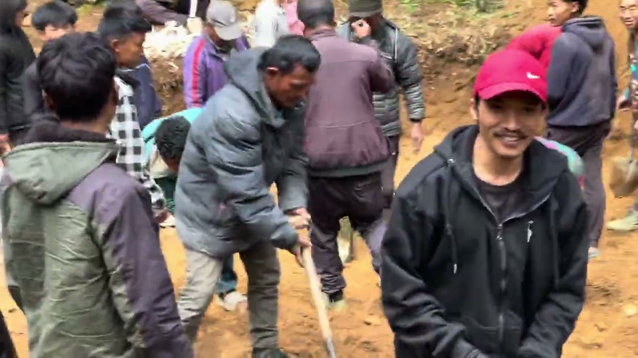 Day 2 // jhara ma ho haint // ghoral le pani khanne thau banaudhai hon hainta // 
