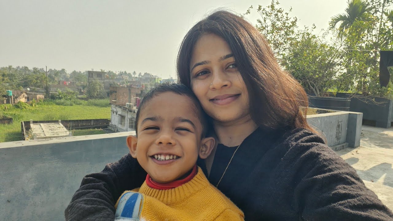 রবিবার সকালে জলখাবারে লুচি জমে গেলো।#familyvlog #dailyvlog #bengalivlog 