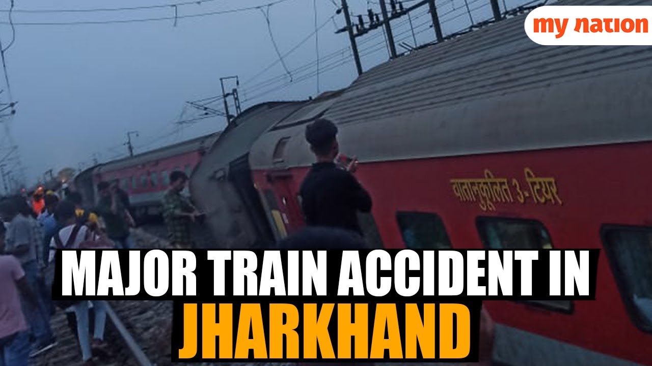 VIDEO | Howrah-Mumbai Express Train Derails in Jharkhand: 16 Passenger Coaches Off Track