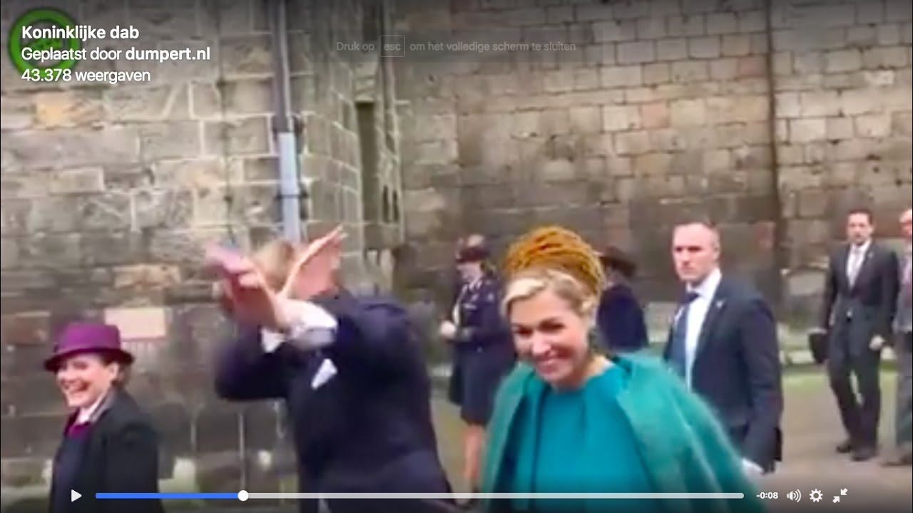 King of the Netherlands does the dab!! 2016