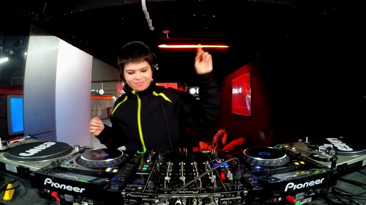 BRIZ &rsaquo; LINEA &bull; 21.03.2026