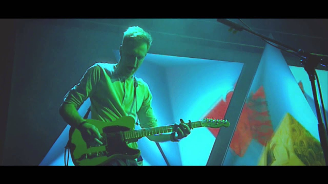 Astro'n'out - Akvārijs (Live @ Palladium)