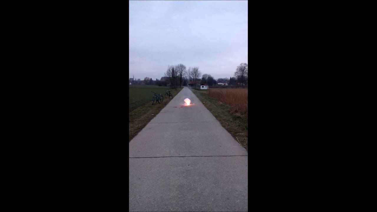 Hartes geknalle auf dem Feld 1.0