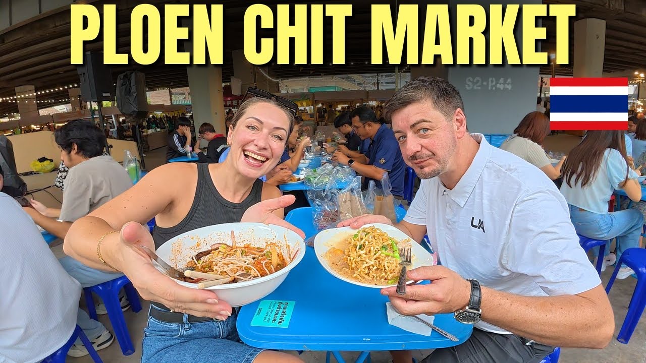 Bangkok STREET FOOD at PLOEN CHIT MARKET 🇹🇭 Thai food vlog