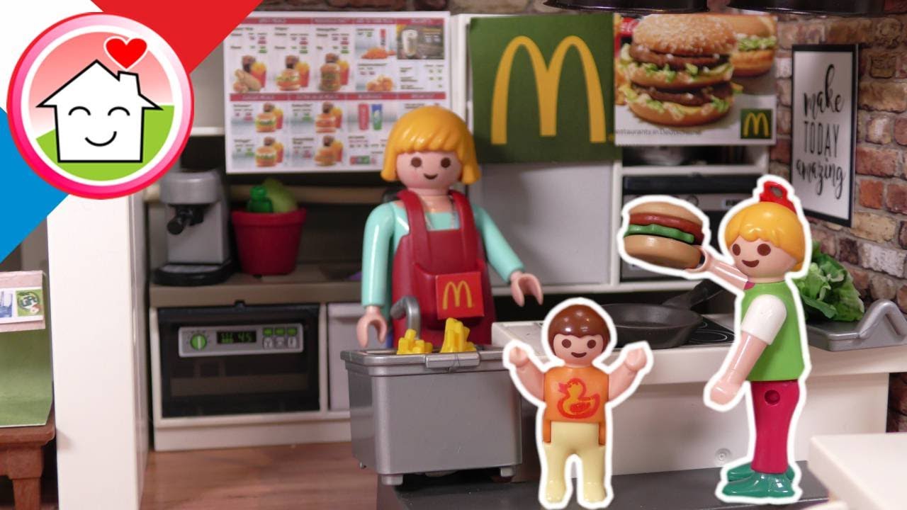 Playmobil en francais Son propre McDonalds &agrave; la maison - Famille Hauser