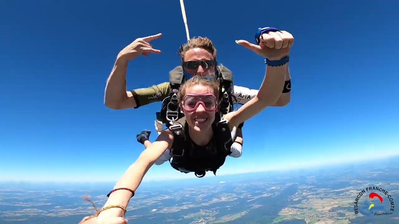 Saut en parachute Tandem Besançon La Véze 2022