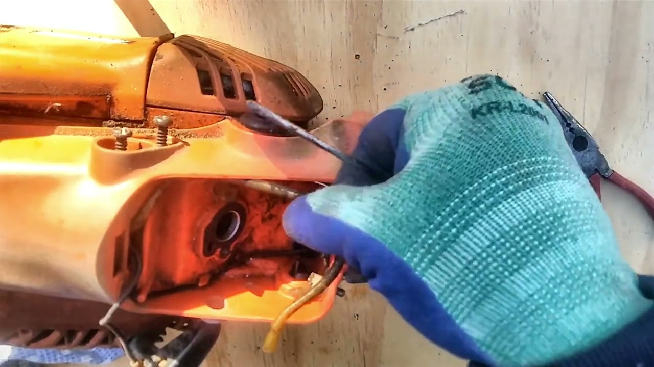 echo cs350 Chainsaw disassembly