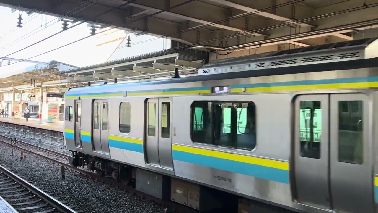 【OM出場】E131系マリR10編成_津田沼駅2番線到着シーン