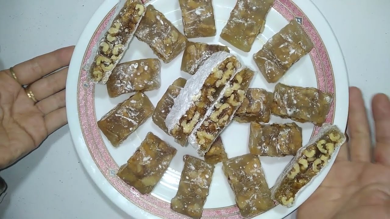 الملبن بعين الجمل بالطريقة المظبوطة زي الكتاب ما قال بدون جيلاتين ولا عسل جلوكوز والنتيجة مبهرة