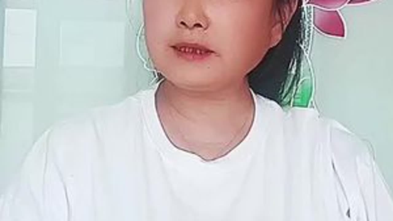 母亲为了儿子放下尊严，跪地哀求客户，父母本是在世佛，何须千里拜灵山#百善孝为先#口播#正能量@抖音小助手 @抖音创作小助手