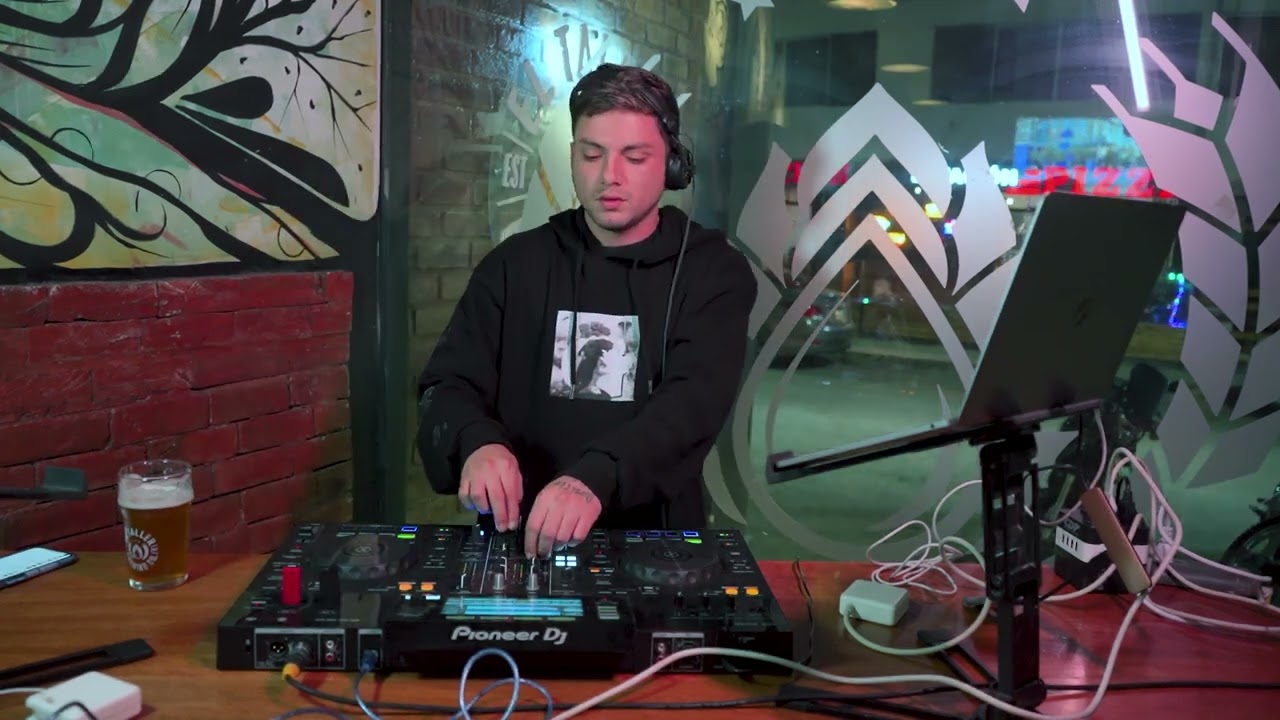 NOCTURNOS SESSIONS #01 - OLIDEN (TECH HOUSE)