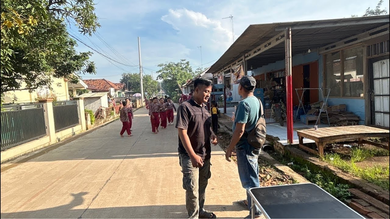TITIP NASI & DONAT UNTUK BERBAGI KELILING KE PEDALAMAN KARAWANG