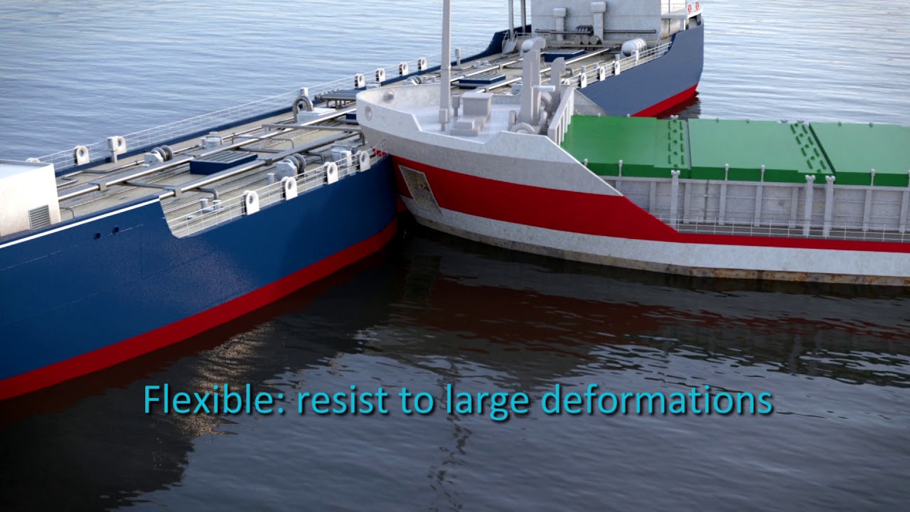 Membrane tanks on inland gas tankers