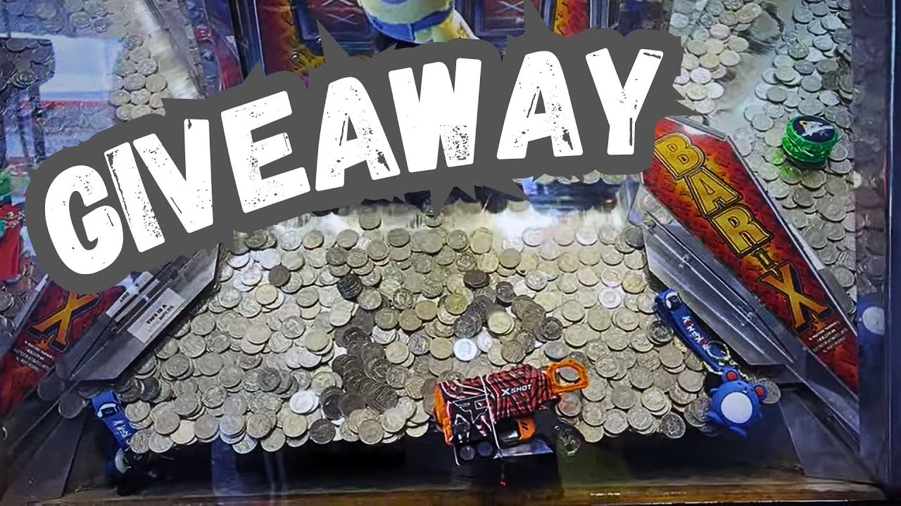 HUGE GIVEAWAY & 10P WIN in CLEETHORPES! | 2p Coin Pusher | Amusement Arcade