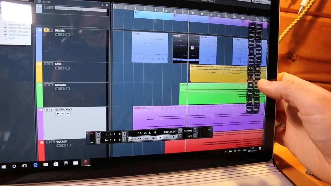 Surface Session Ep 08 - Touch and Toolbar Creator on Surface Book