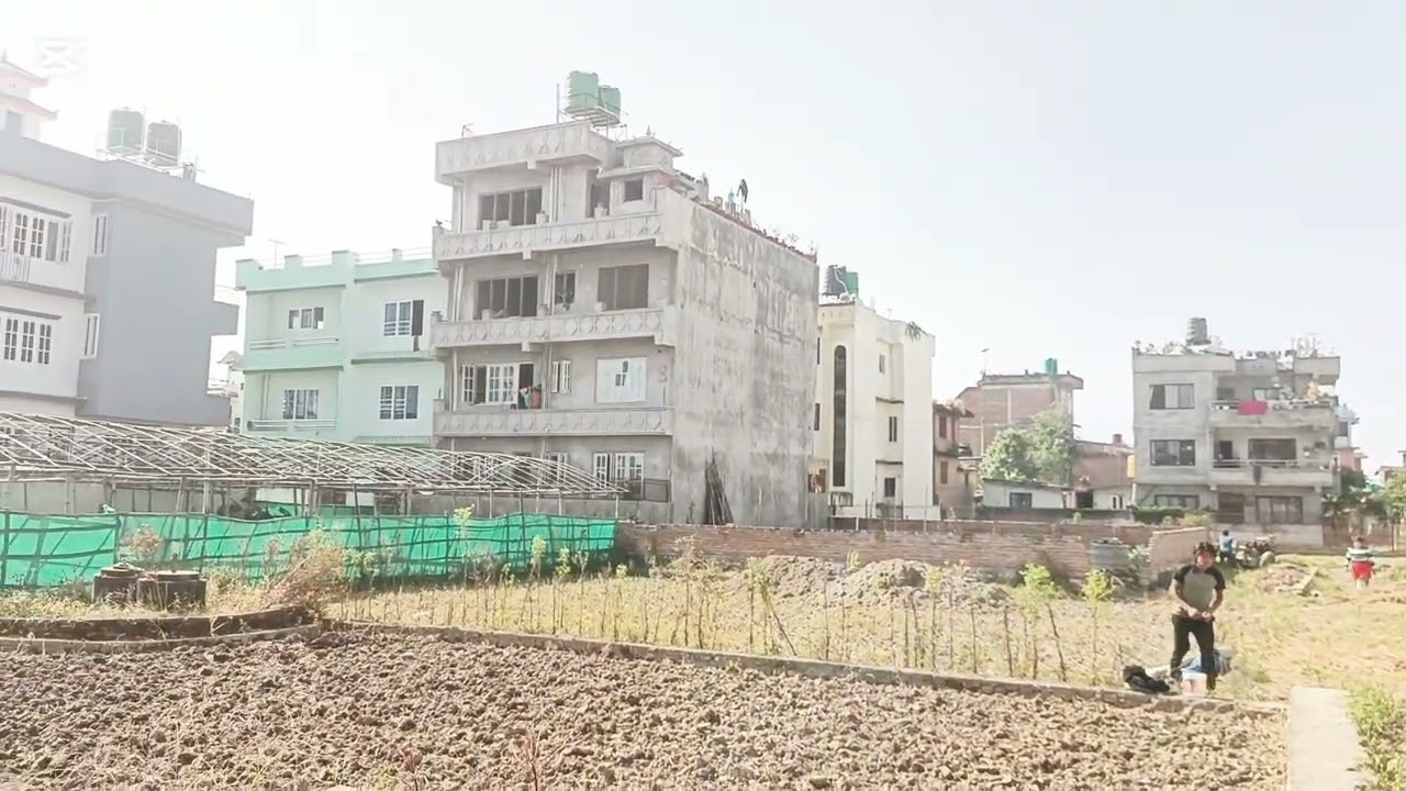 ललितपुर को चाङ्गाथलिमा रहेको 0.3.0.0 आना जग्गा  बिक्रीमा 13 फितको  ।☎️9803878364 9745654786