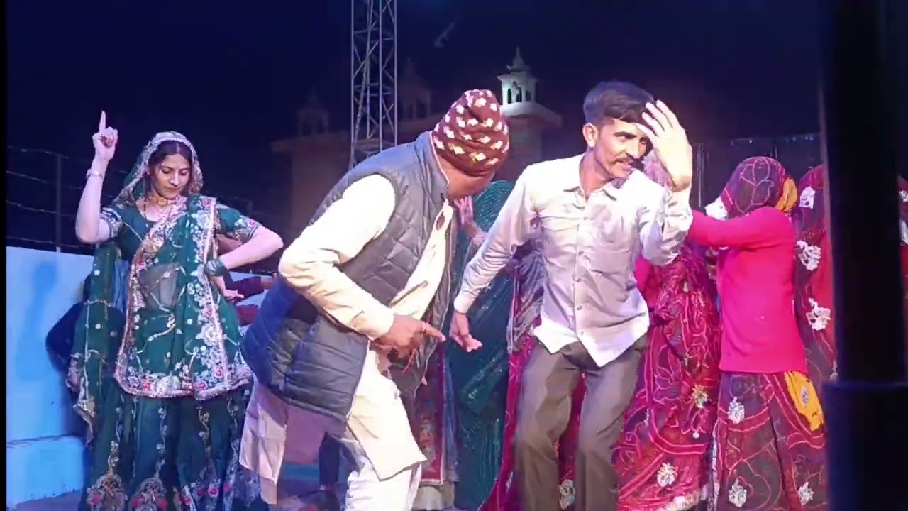 दोनों भाई बहन का धमाकेदार डांस 🤗😆🤟 पूजा क डोटासरा के सॉन्ग पर वायरल डांस#jaatnisonuchoudhary 