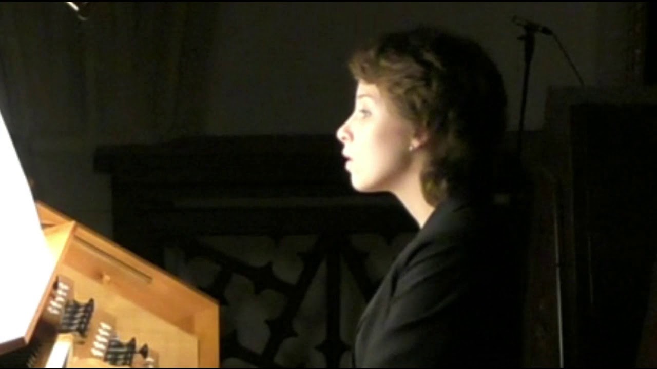 J.S. Bach Prelude & fugue C-dur BWV 545 Alisa Birula - organ