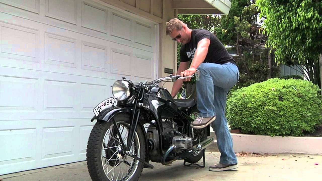 Motorcycle Kick Start Demonstration: 1941 Zundapp KS600