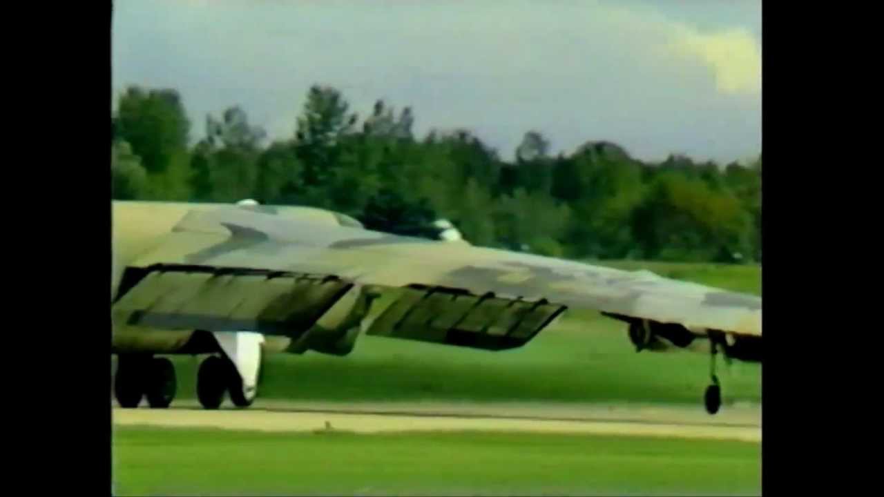 B-52 Griffiss AFB 6Sept86
