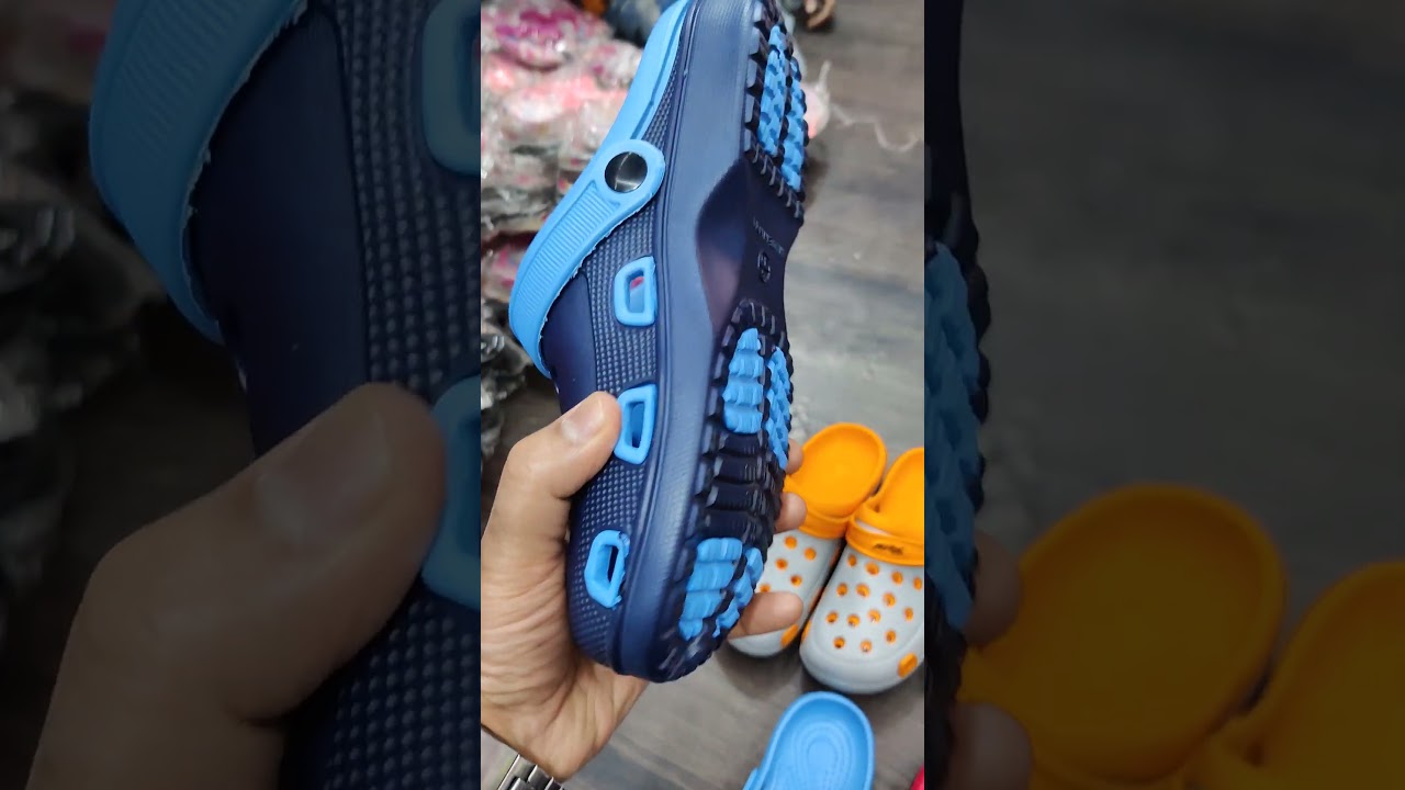 #crocs #shoes  #wholesale #fashion #footwear #sandals #wholesalemarket