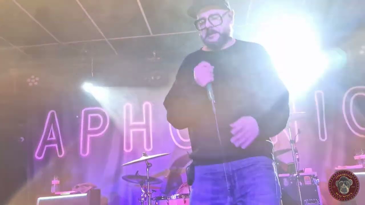 APHONNIC - Ombligos (Sala Wolf, Barcelona 01/03/24)