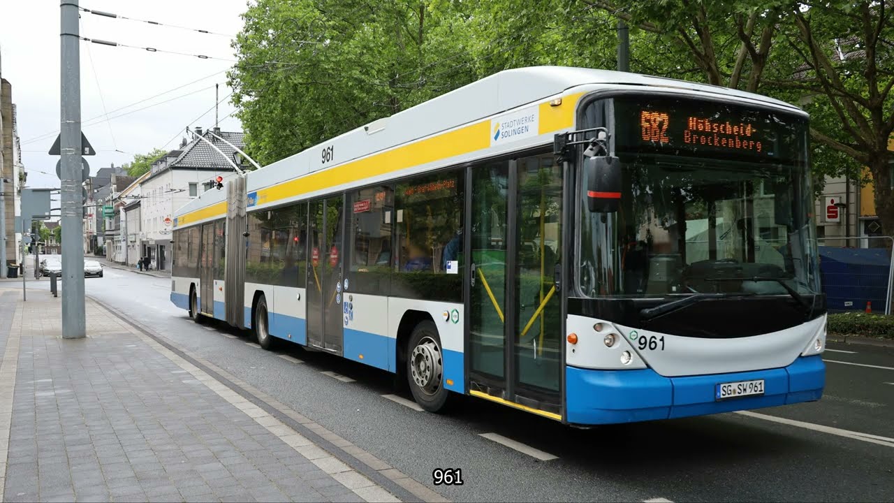 Solingen (Bus; Stadtwerke Solingen (SWS) (articulated)) (20250524) (Slide show)