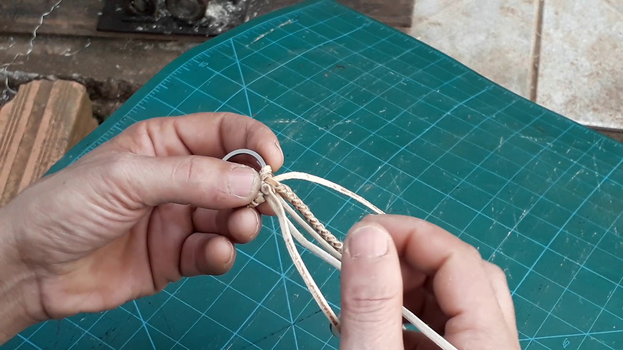 Arremate mão de macaco 4 tentos.