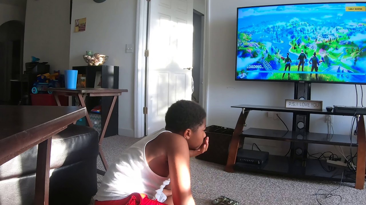 Surprising My Nephew With “Minty Axe”