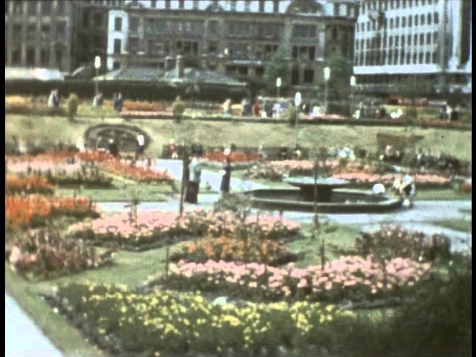 Piccadilly Gardens, Manchester 1960