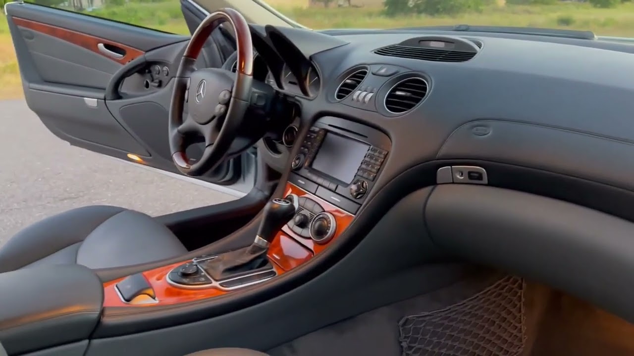 2005 Mercedes Benz SL500 Walkaround 05112022