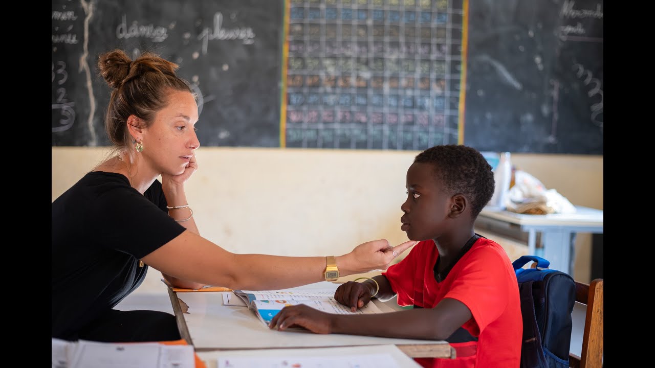Surfkids Shredding Senegal - Tutoring classes by Iris