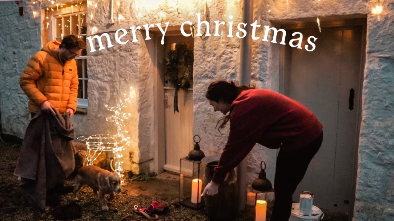 MERRY CHRISTMAS FROM OUR CORNISH COTTAGE (we finally finished the bedroom!) | VLOGMAS 20
