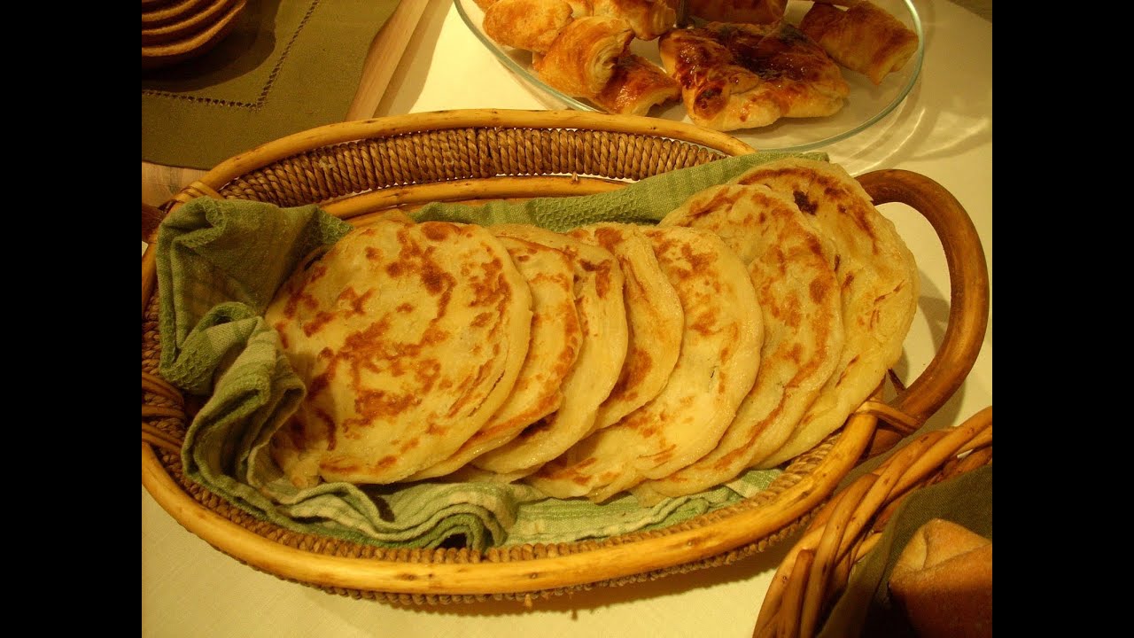 Melloui, Msmen, or Rhgifa Moroccan Pan Bread الملوي الرغيفة المسمن - Fatemahisokay