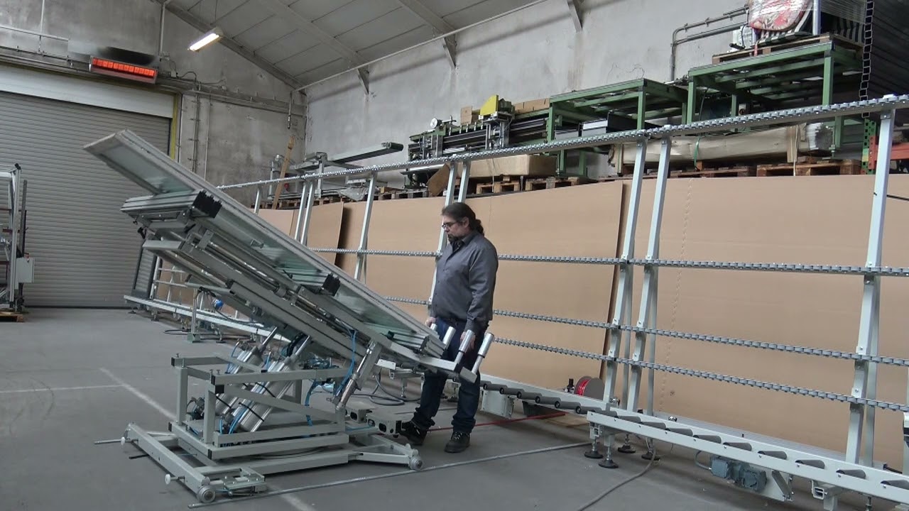 RU-MKS-E mit manueller Übergabe und automatischem  Transport