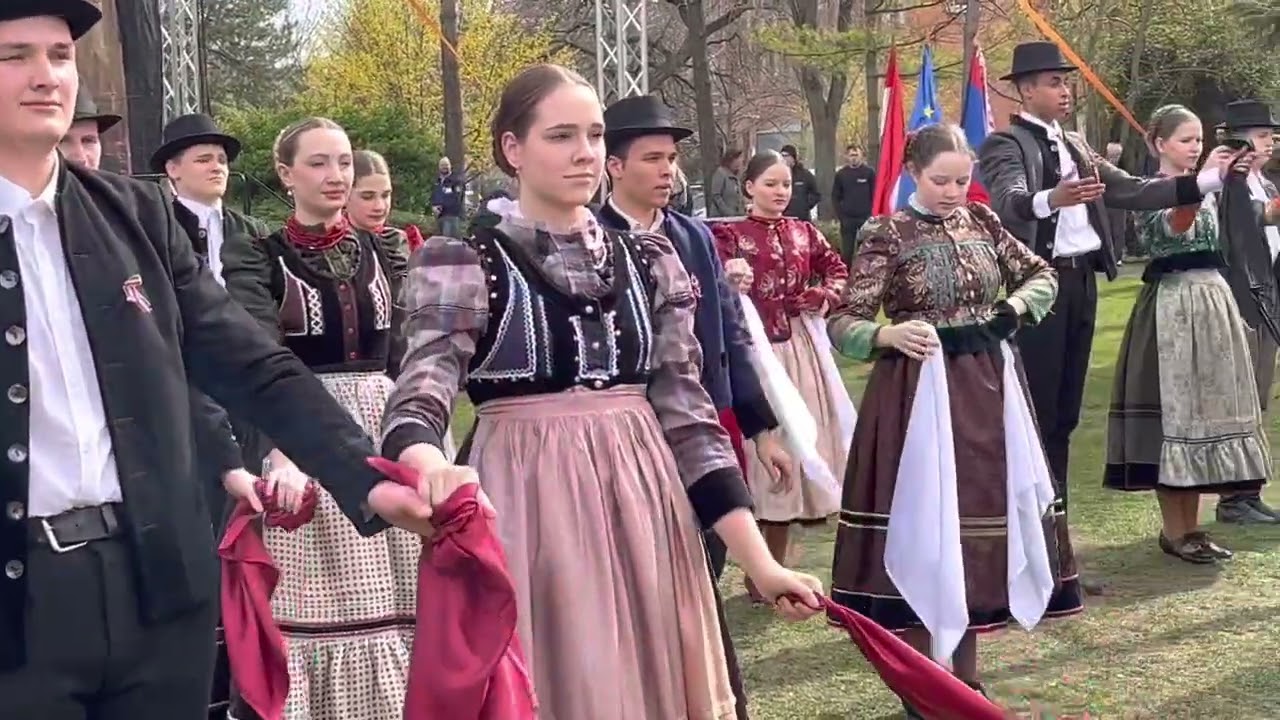 Angyalföldi Vadrózsa Táncegyüttes Ifjú Vadak csoportja 2023. március 15-i műsora