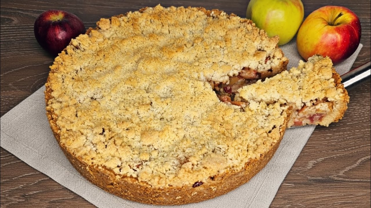My First Apple Crumble Pie - Anyone Can Make It!