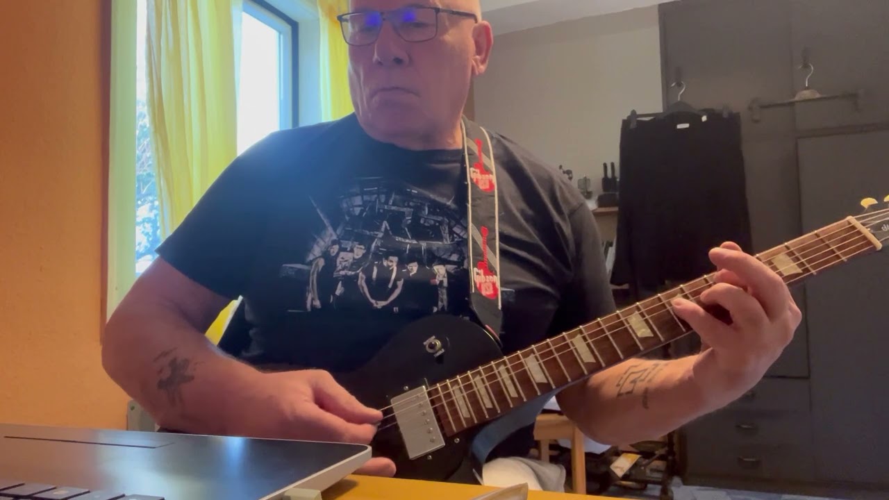 Status Quo – In the Army now