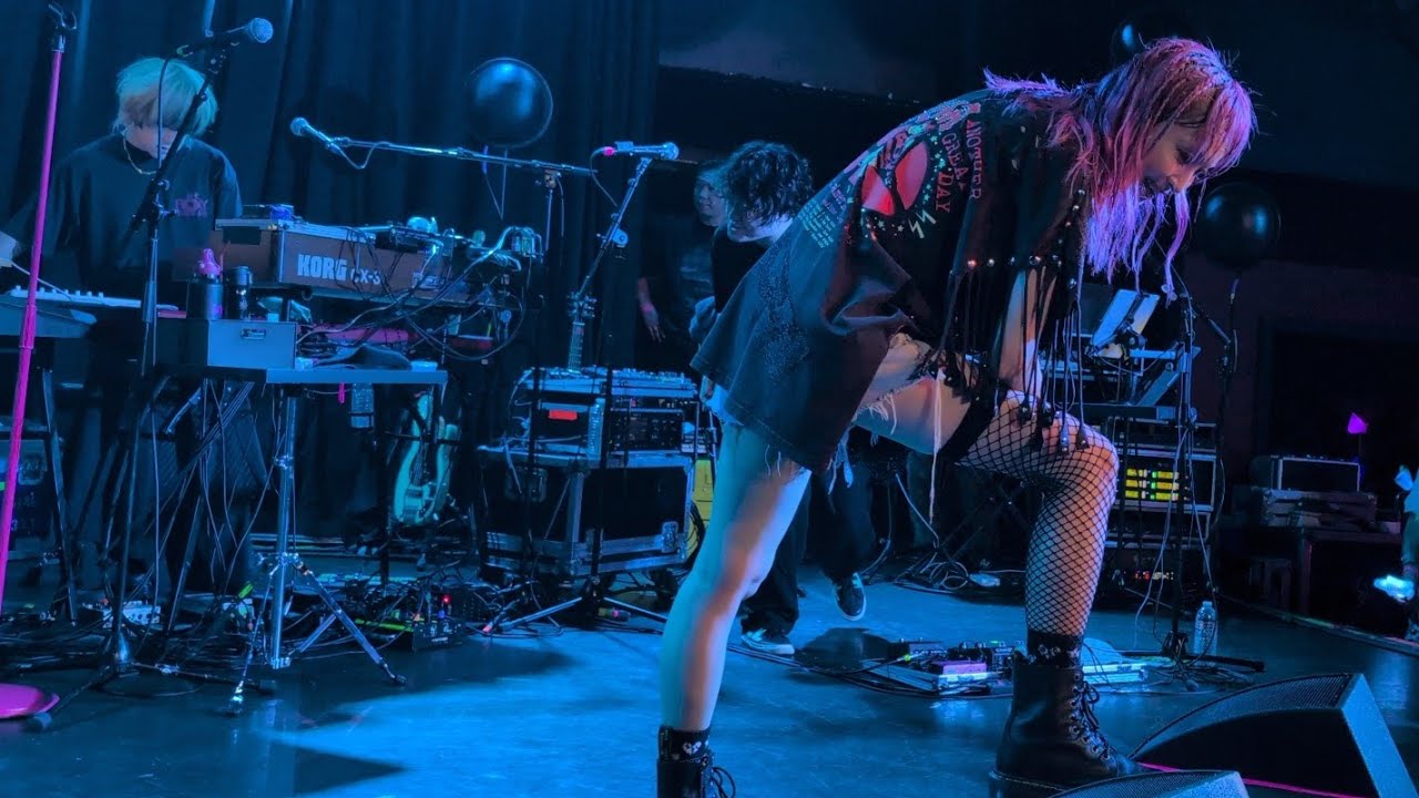 LiSA: Crossing Field [Live at The Roxy Theatre]