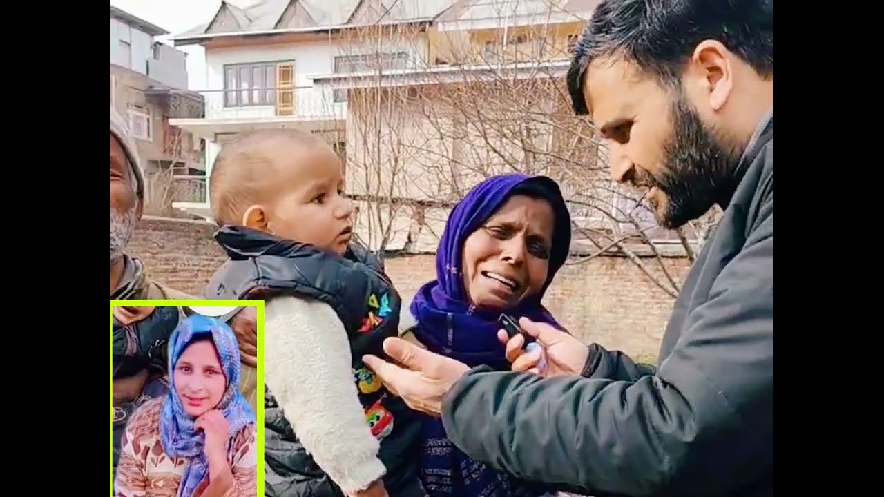 Maa iss bache ki taraf dekho ll kulgam se yeh lapata hai
