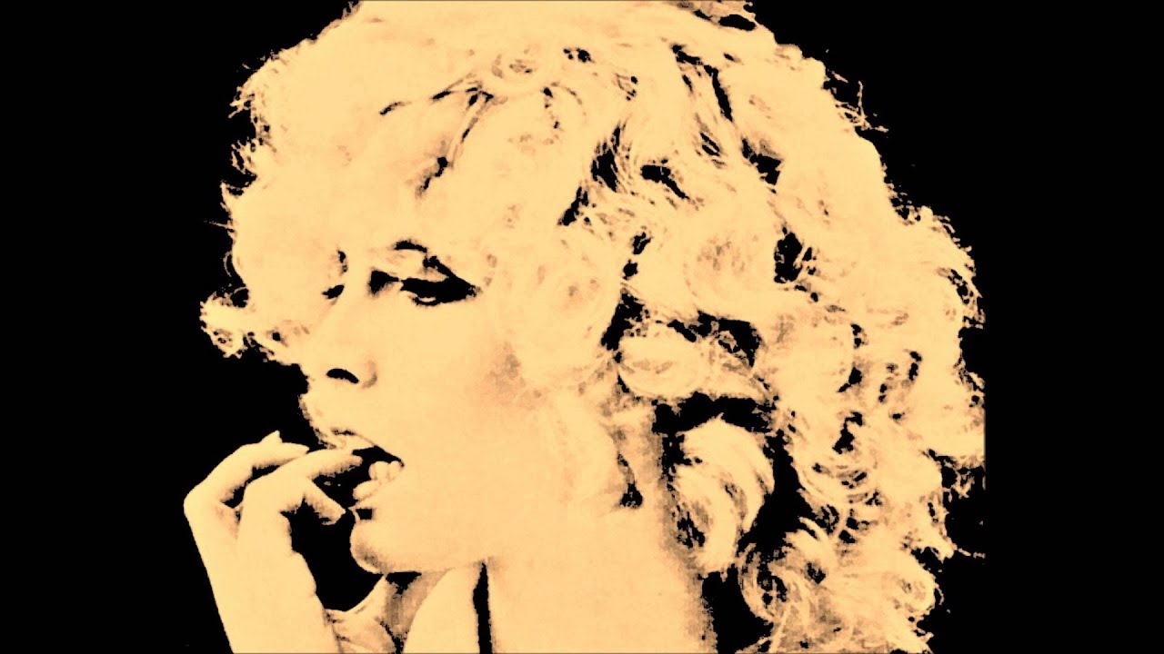 Patty Pravo - Alaska (Sara non piange mai)