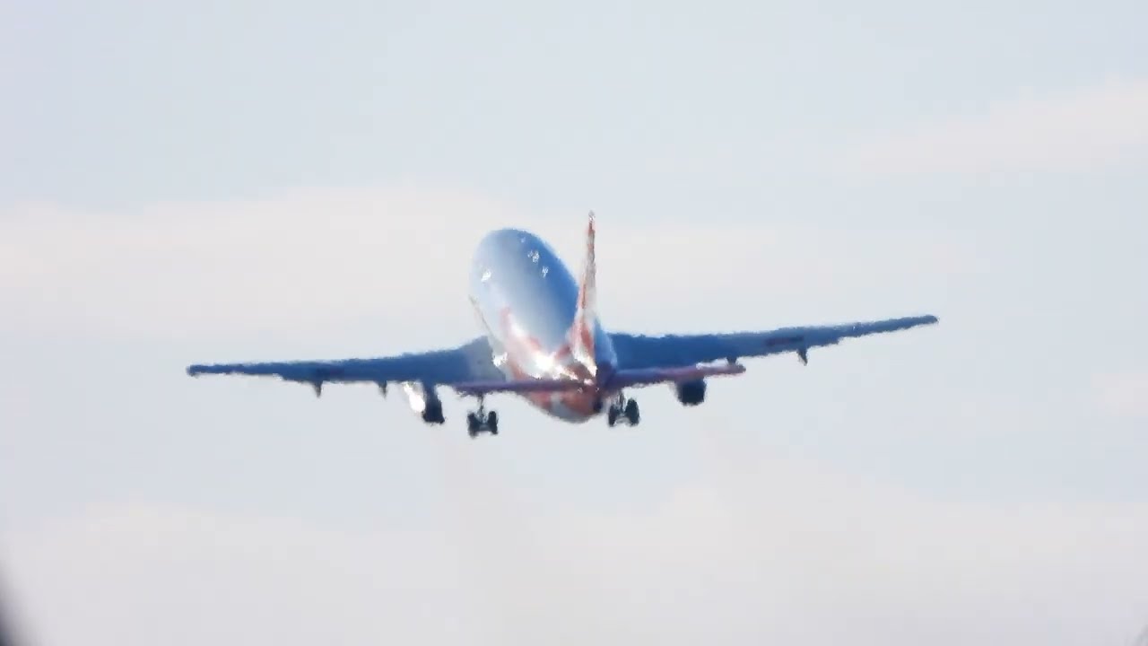 Air Inuit Boeing 737-200 C-GAIG Takeoff Runway 24 CYQB