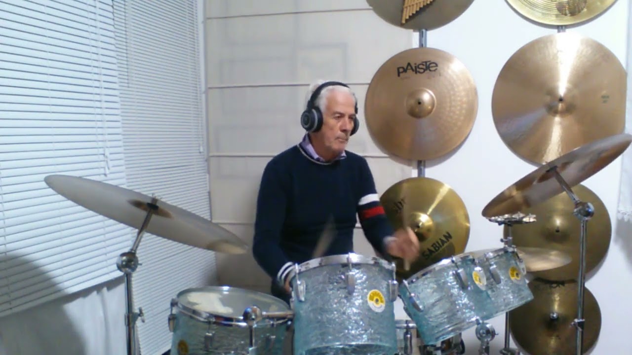 Nino Ferrer La Pelle Nera Cover Drum